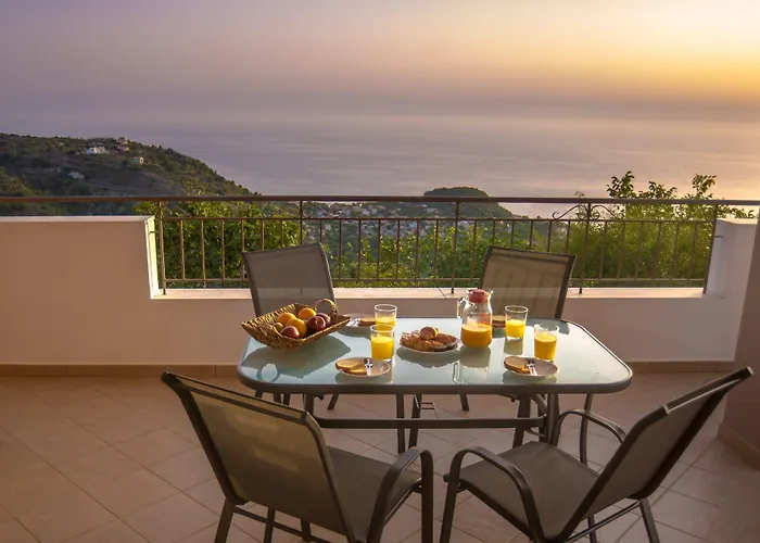 Lefkas 펜션 *