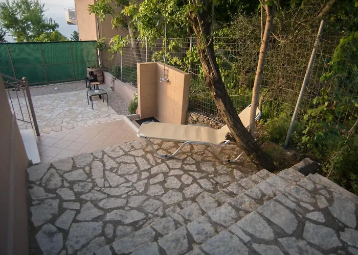 Lefkas *